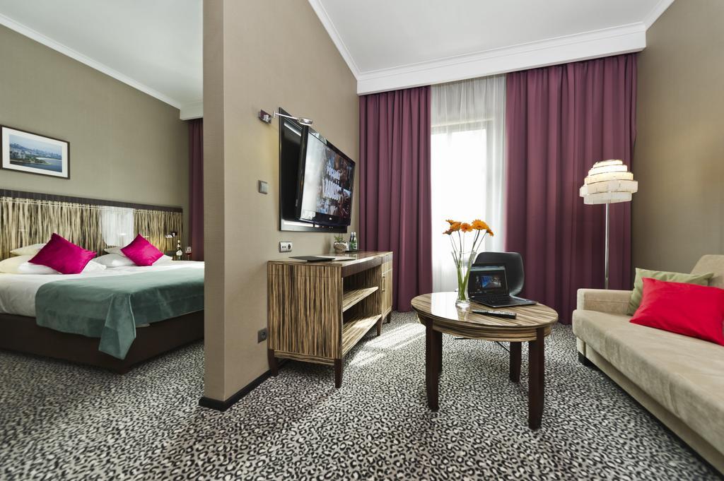 Hotel Fado Spa & Restaurant ชวิดนิตซา ห้อง รูปภาพ