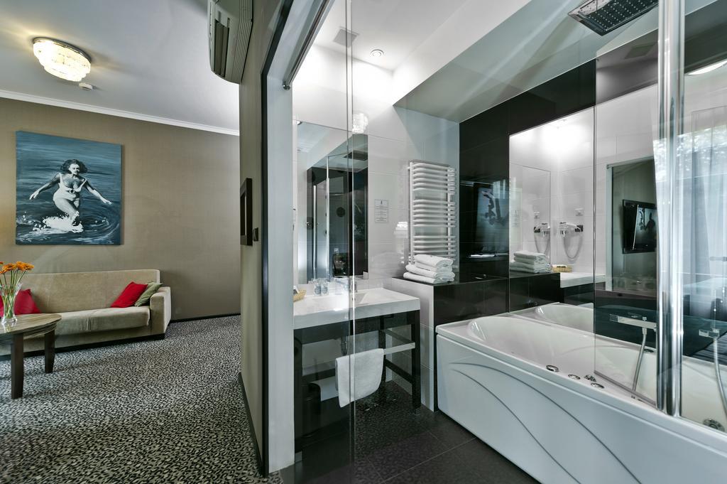 Hotel Fado Spa & Restaurant ชวิดนิตซา ห้อง รูปภาพ