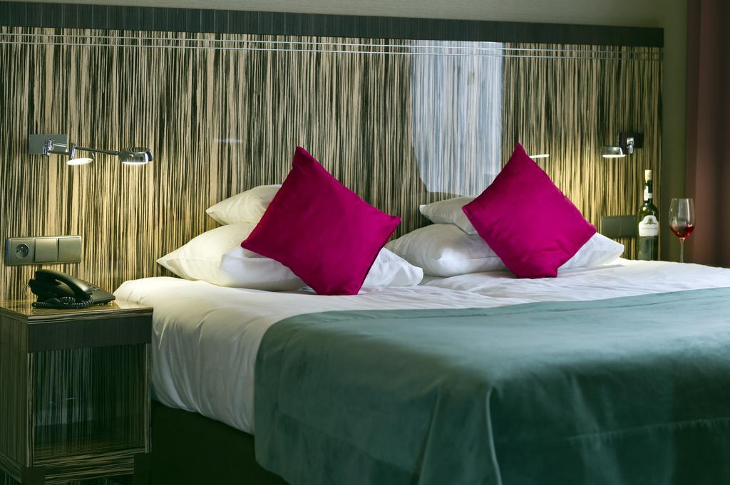 Hotel Fado Spa & Restaurant ชวิดนิตซา ภายนอก รูปภาพ