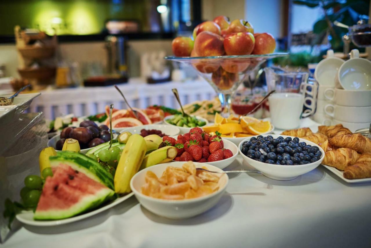 Hotel Fado Spa & Restaurant ชวิดนิตซา ภายนอก รูปภาพ